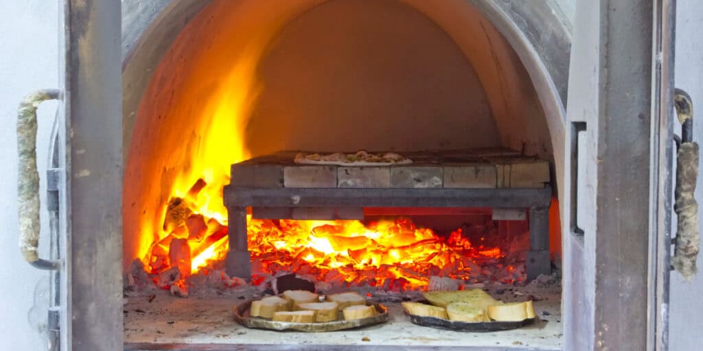 Homemade Pizza: Essential Tools