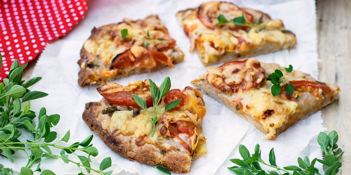 Sauteed Onion Pizza Crust Recipe